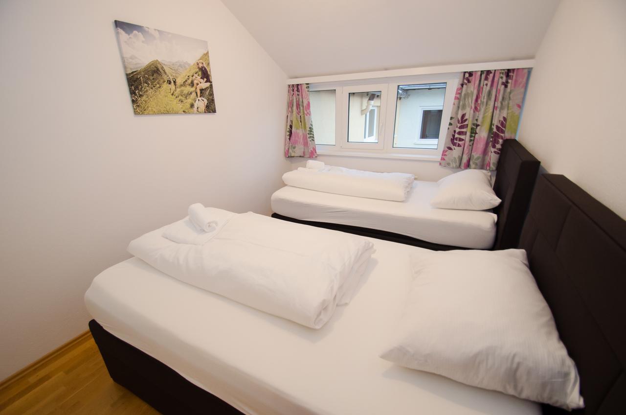 Penthouse Seven By All In One Apartments Zell am See Exterior foto