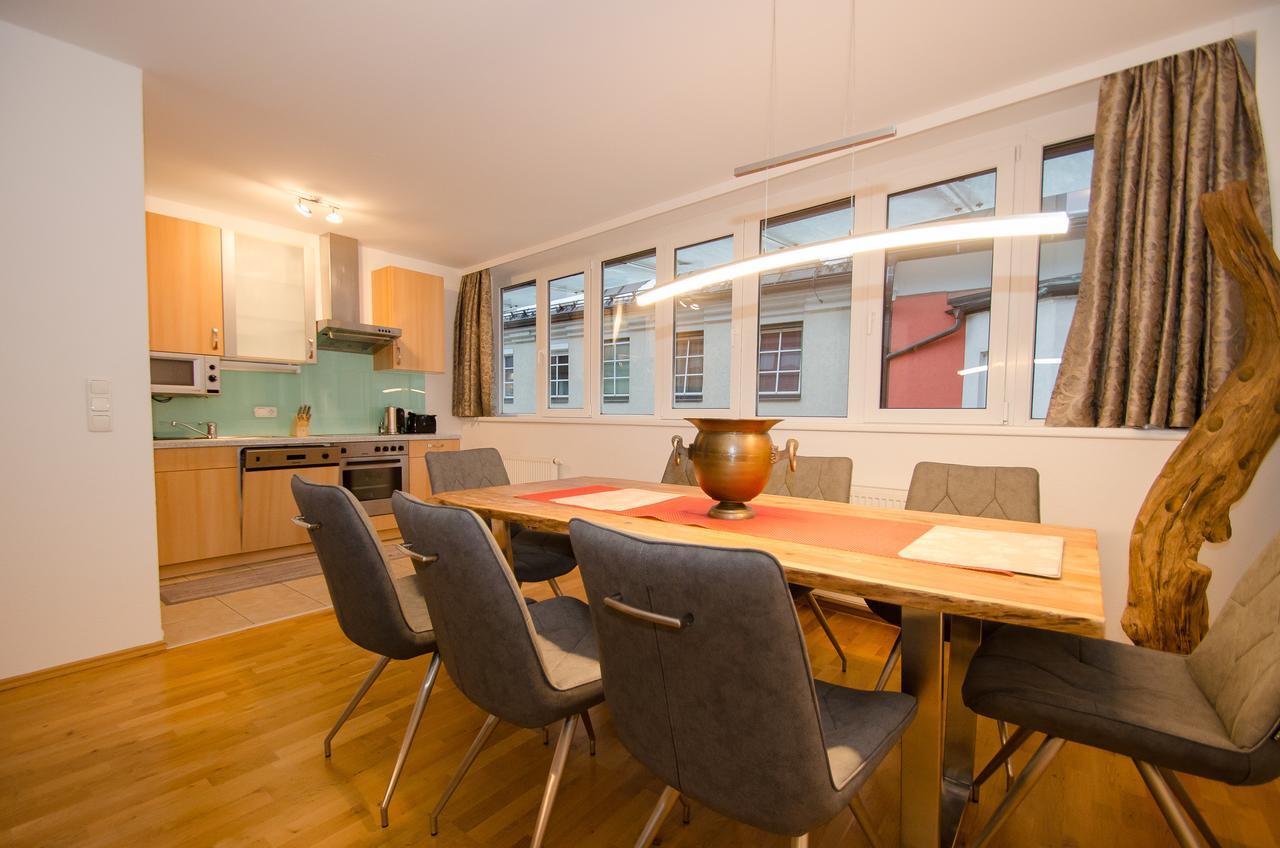 Penthouse Seven By All In One Apartments Zell am See Exterior foto